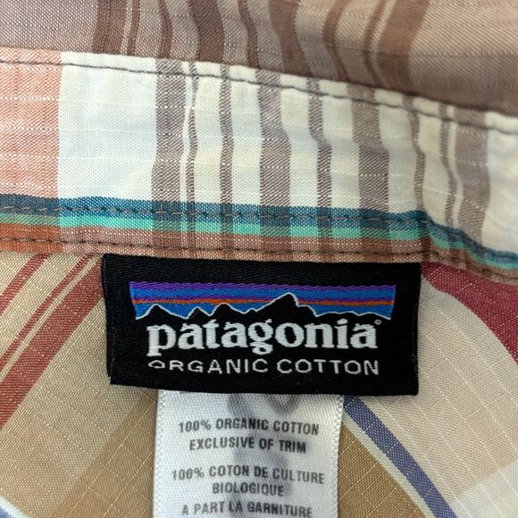 Patagonia Men Short Sleeve Button Down Shirt Top Size Medium Plaid C026 -22 - Picture 6 of 14